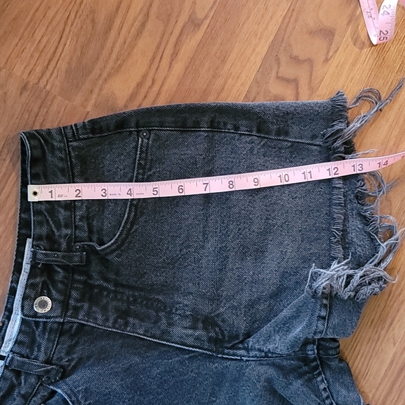 Vintage Z. Cavaricci high waist fringe shorts sz 29 - Picture 6 of 11